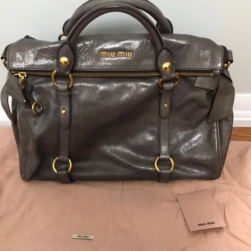 Authentic Miu Miu Vitello Lux Bow Bag
